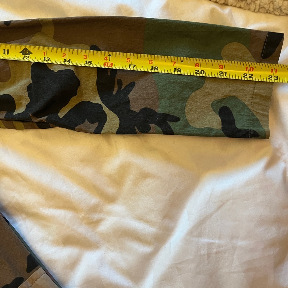 CAMO Trench Coat "There's Nothing Like a SISTAH" Graffiti Jacket Street Wear - Picture 7 of 11